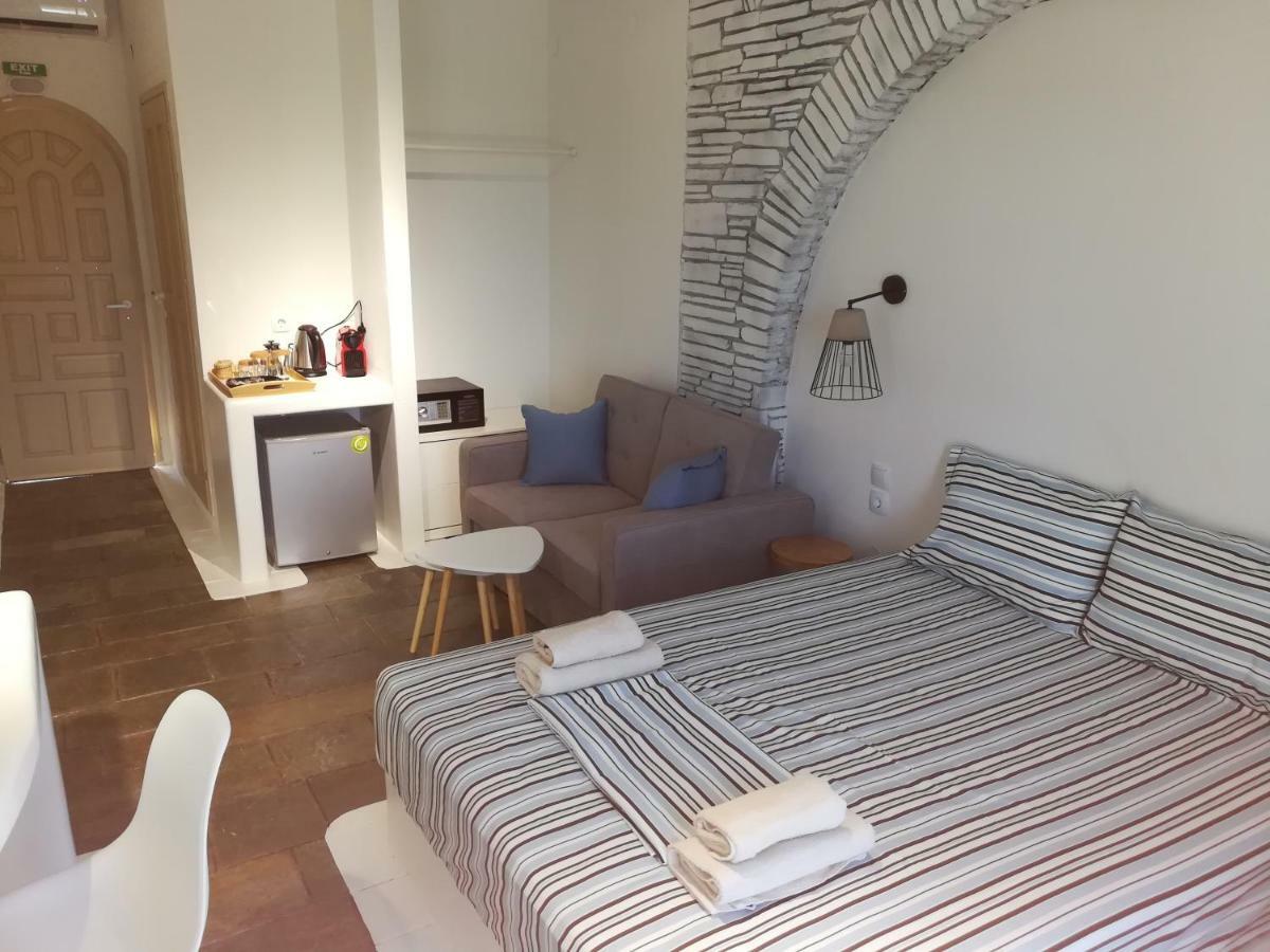 Petra Mare Suites Vourvourou Exterior foto